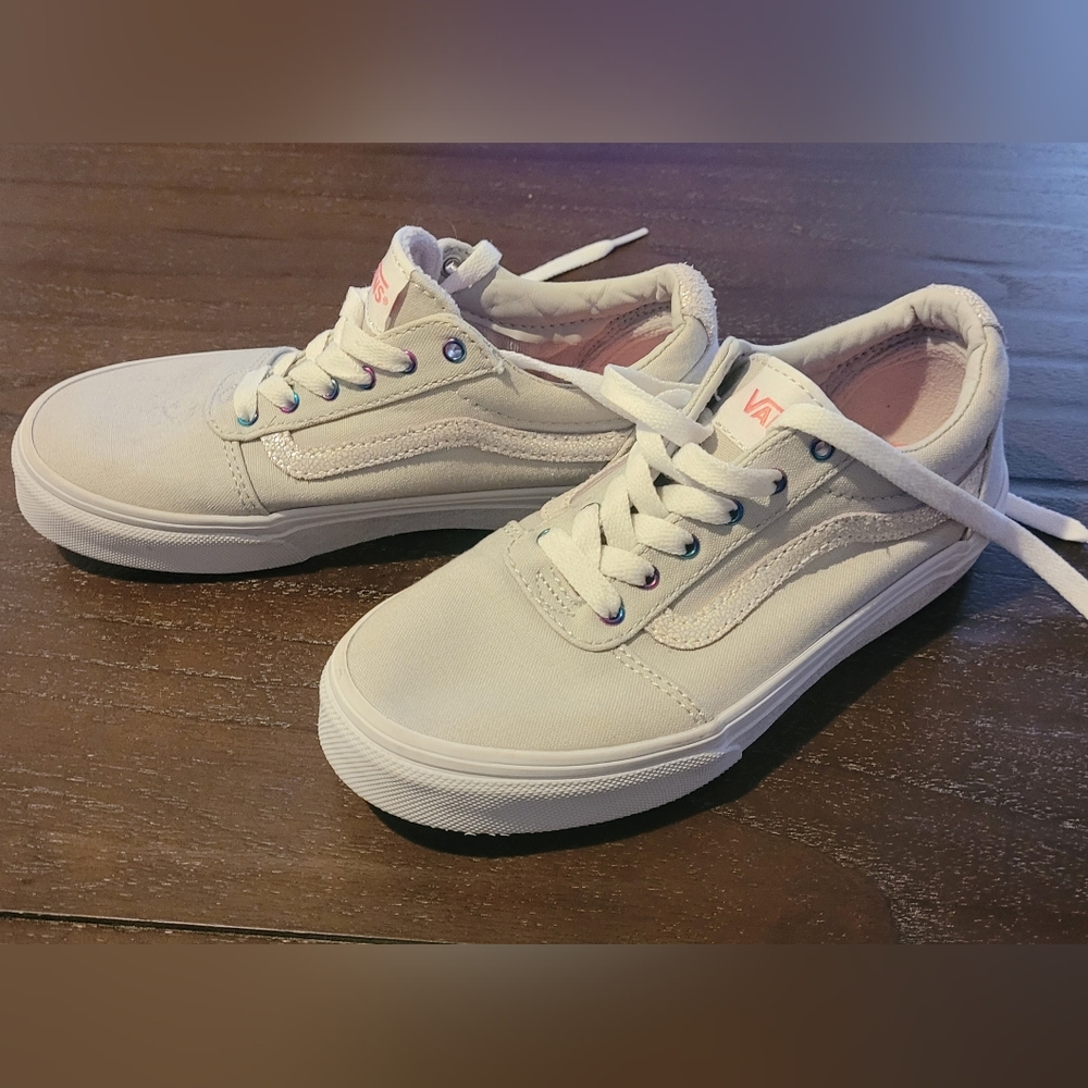 Girls Missy Vans size 2